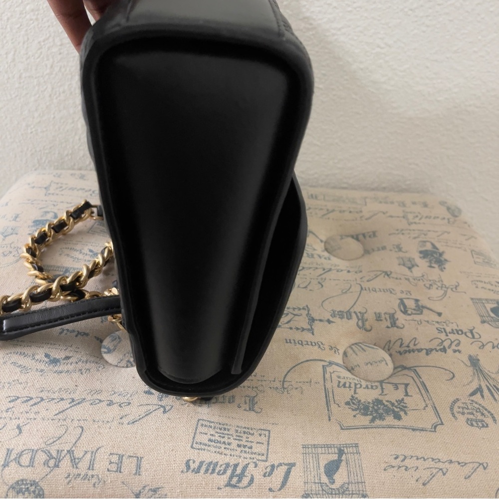 FLEMING CONVERTIBLE SHOULDER BAG - Picture 9 of 11